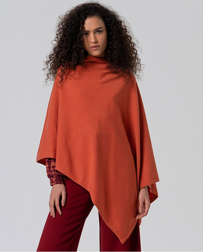 Asymmetrical long closed poncho Tile