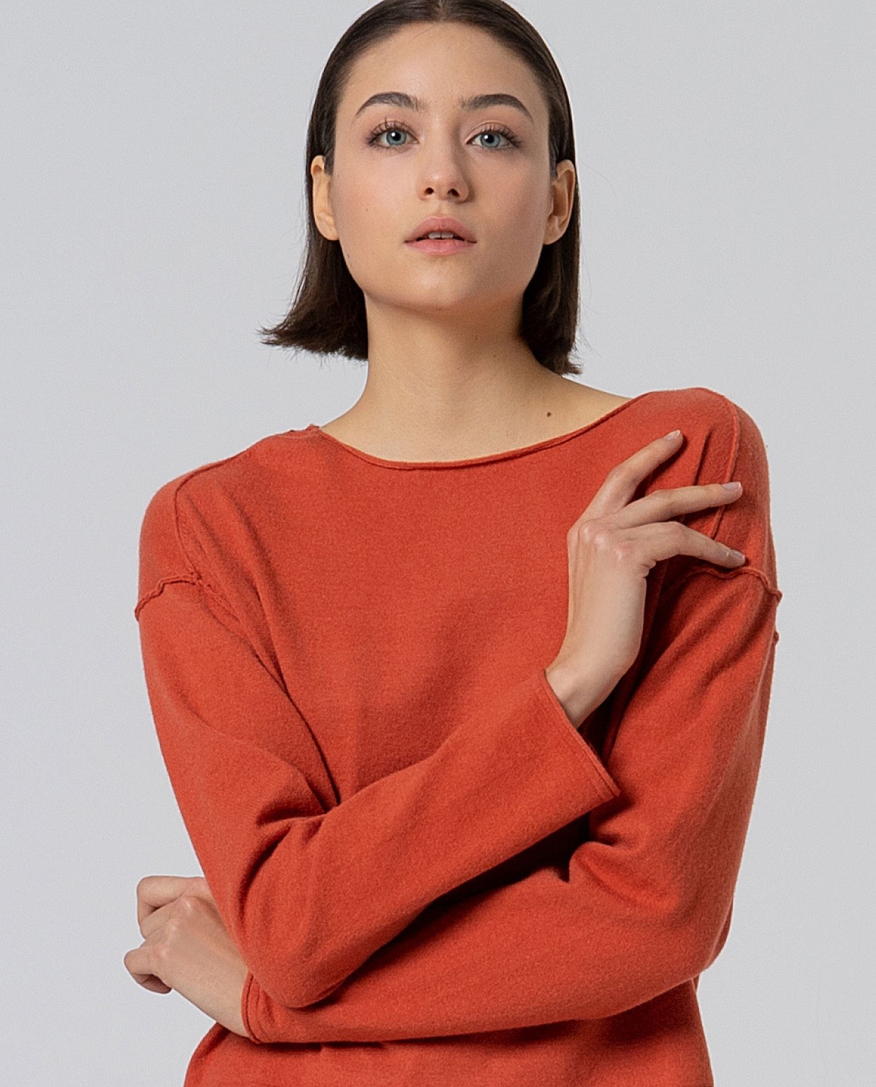 Jersey canalé fino con cuello redondo Teja