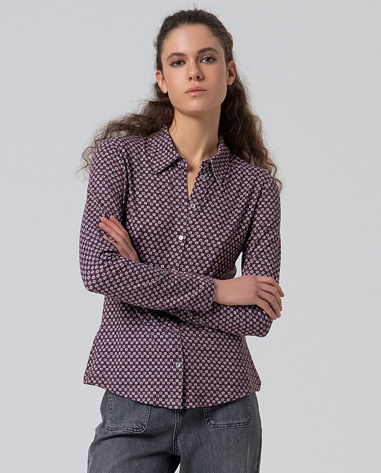 Camisa estampada de poliéster reciclado Gris