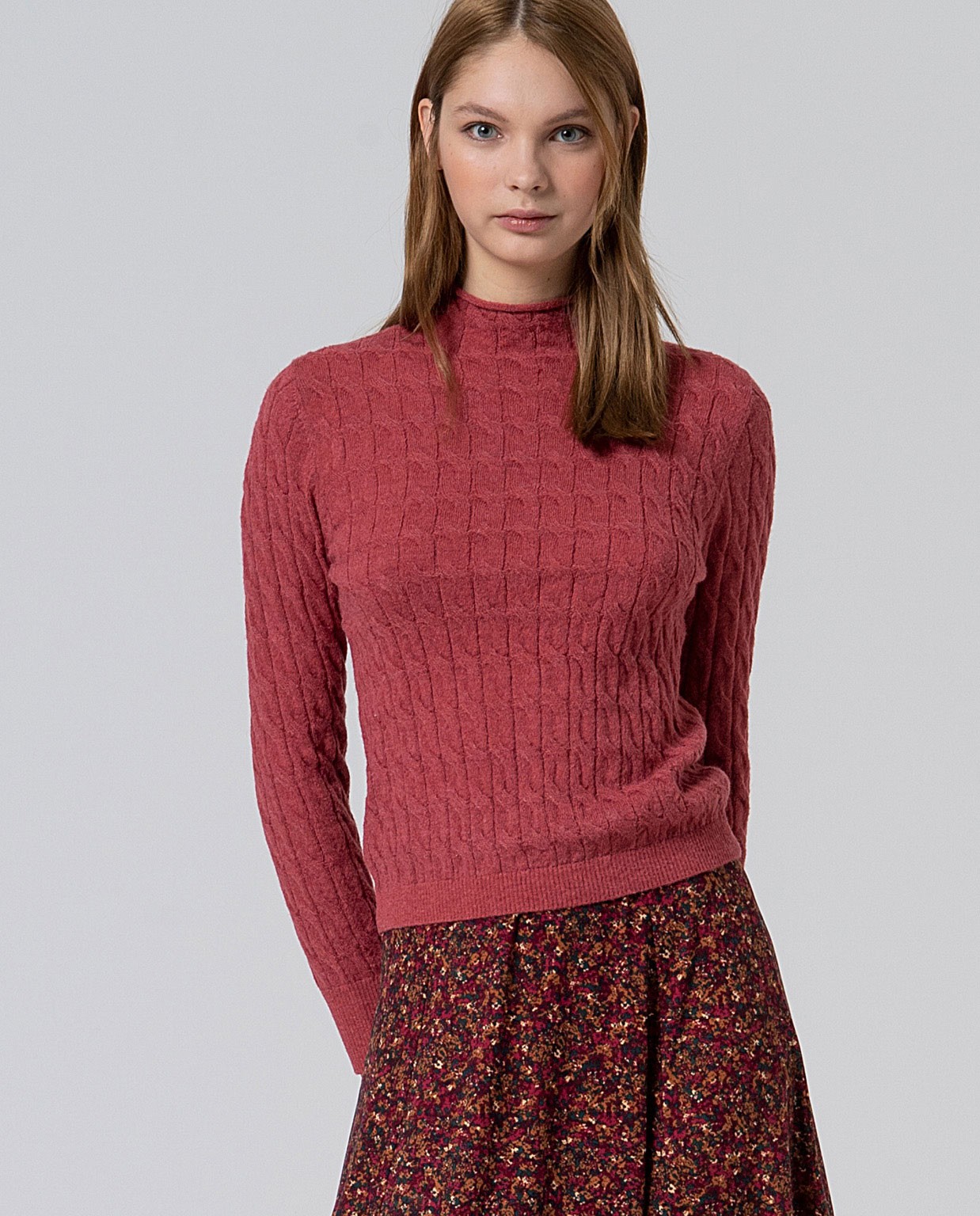 Jersey de punto trenzado y cuello perkins Rosa