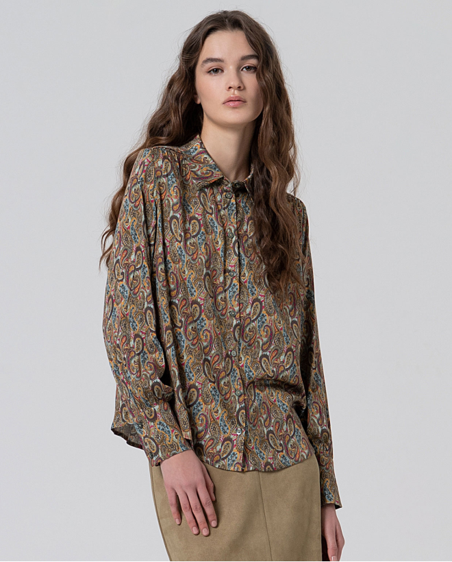 Camisa fluida con print paisley Azul
