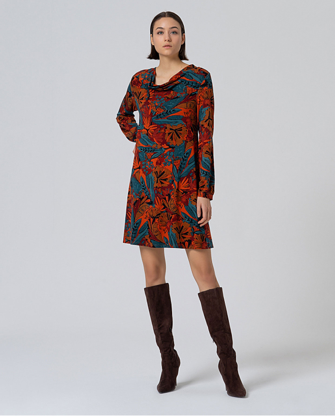 Vestido corto elástico con escote drapeado Teja