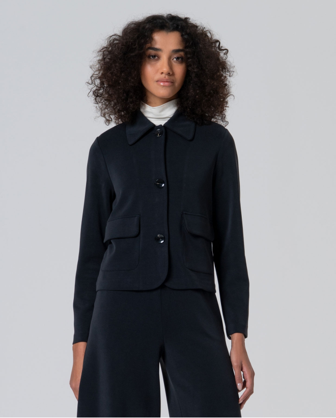 Chaqueta corta de modal con...