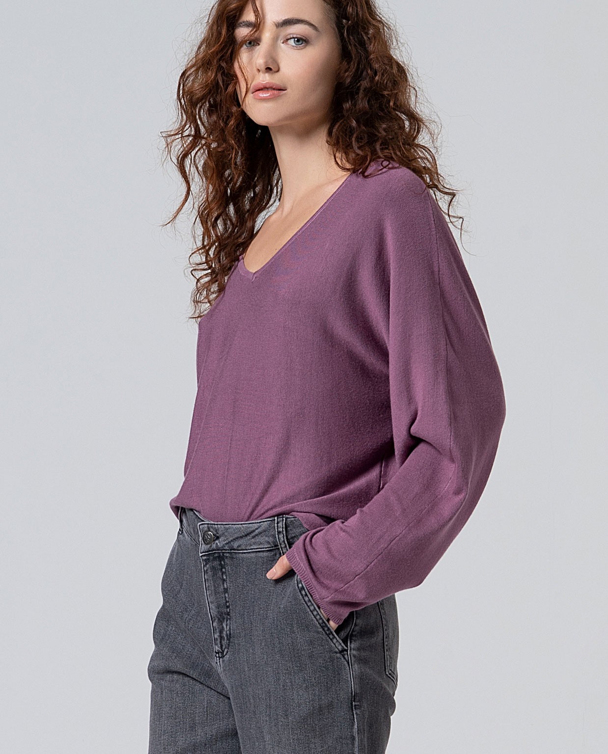 Pantalón vaquero corte recto Gris