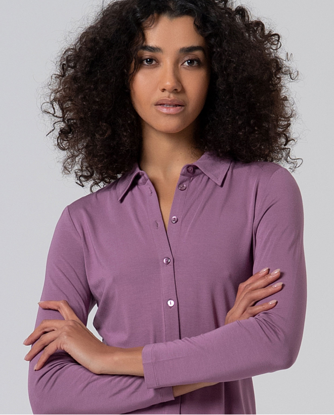 Camisa elástica y suave de bambú Ciruela