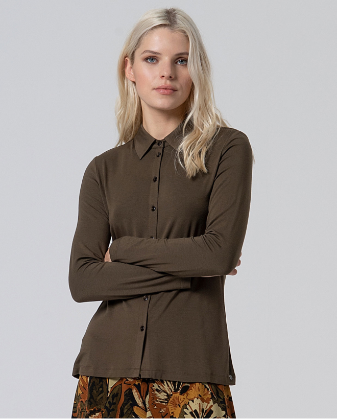 Camisa elástica y suave de bambú Kaki Oscuro