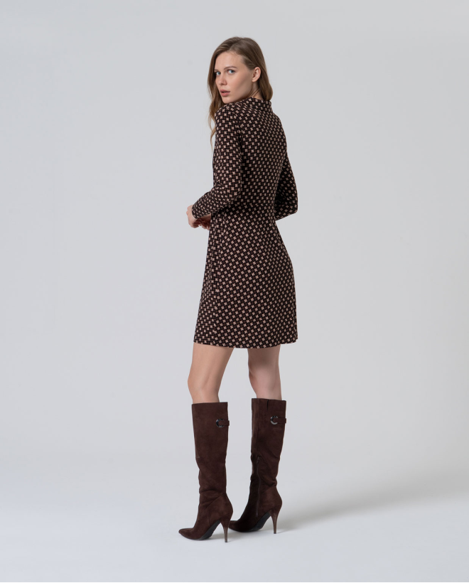 Vestido corto con frunce en el escote Negro