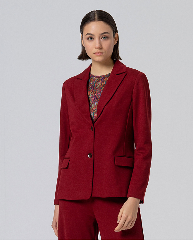 Blazer elástico com bolsos...