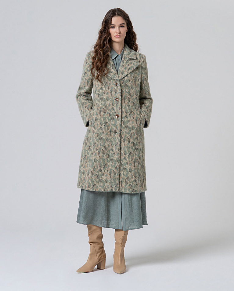 Abrigo largo con print y textura suave Kaki