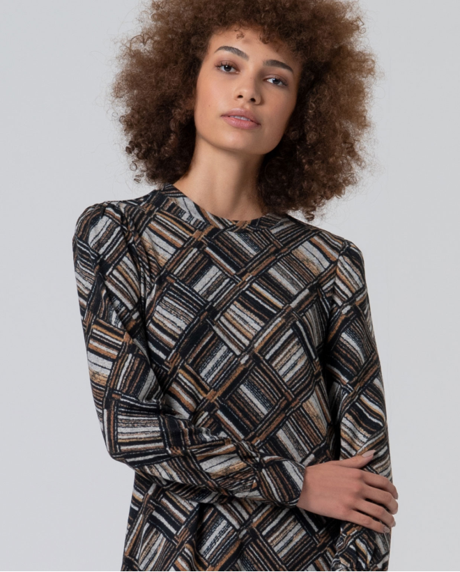 Vestido corto geométrico Negro