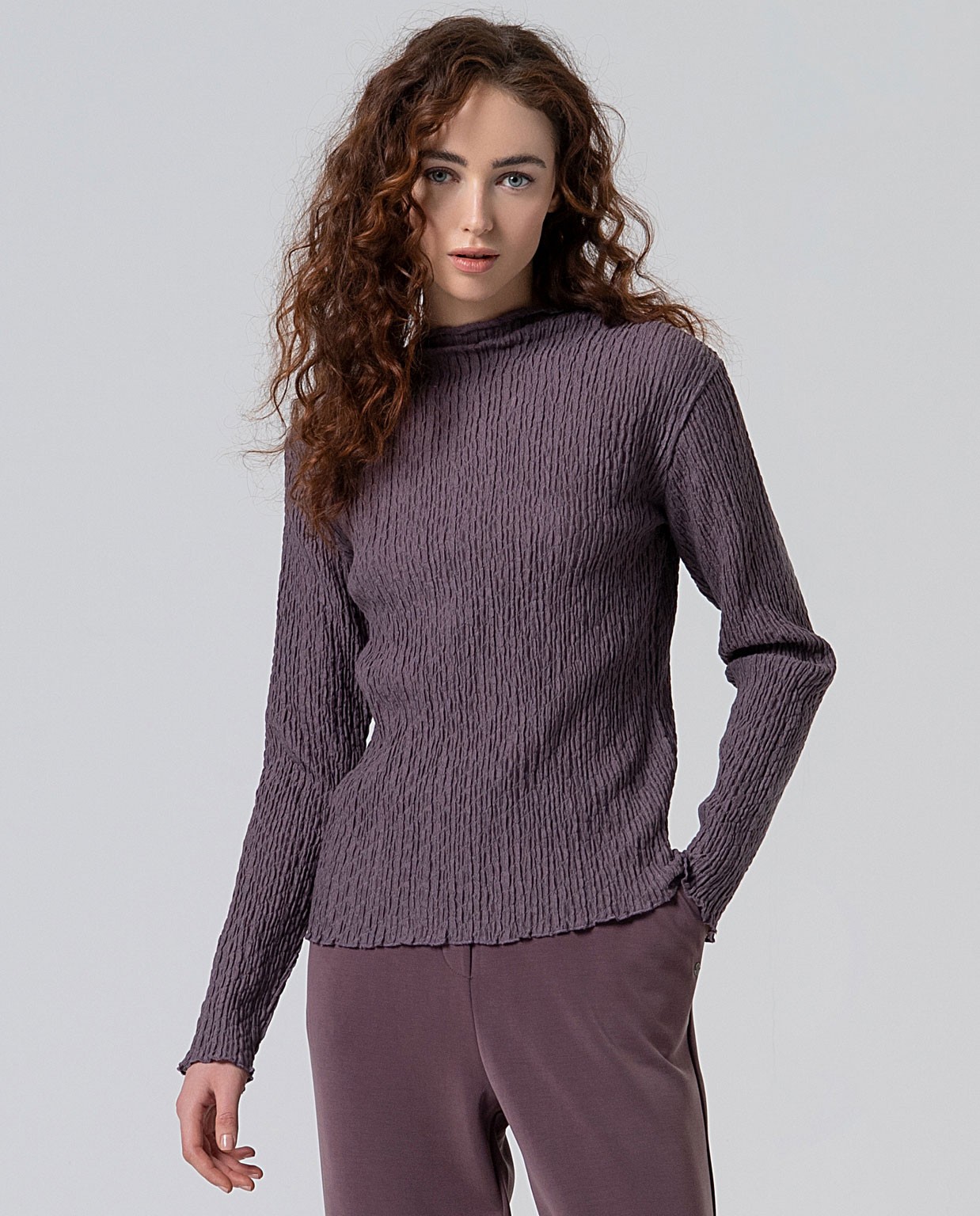 Camiseta de cuello alto con textura Malva Empolva