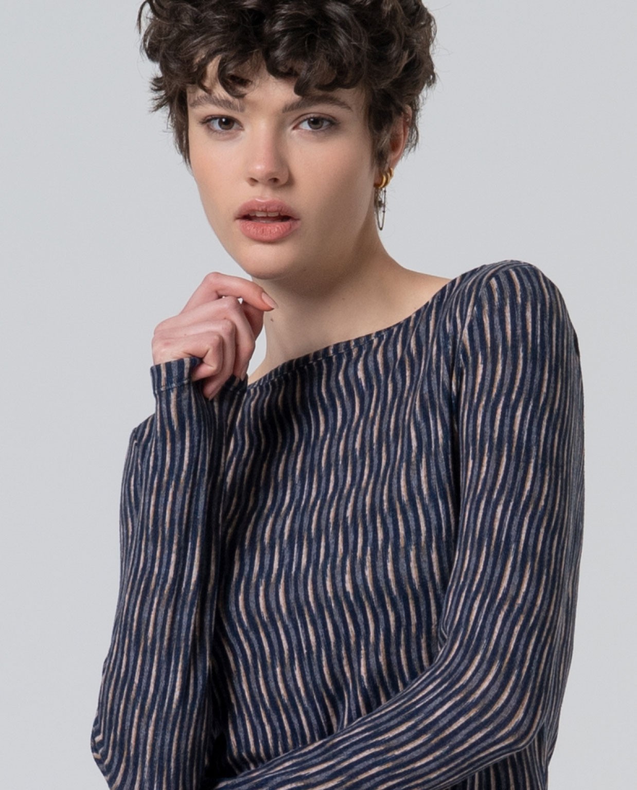 Camiseta elástica con print de ondas Azul