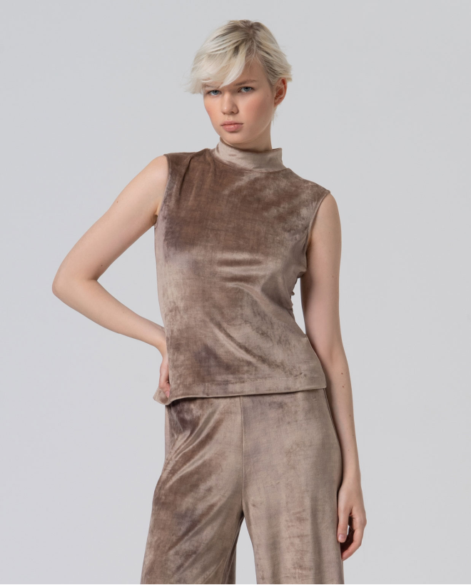 Top sin mangas terciopelo Beige