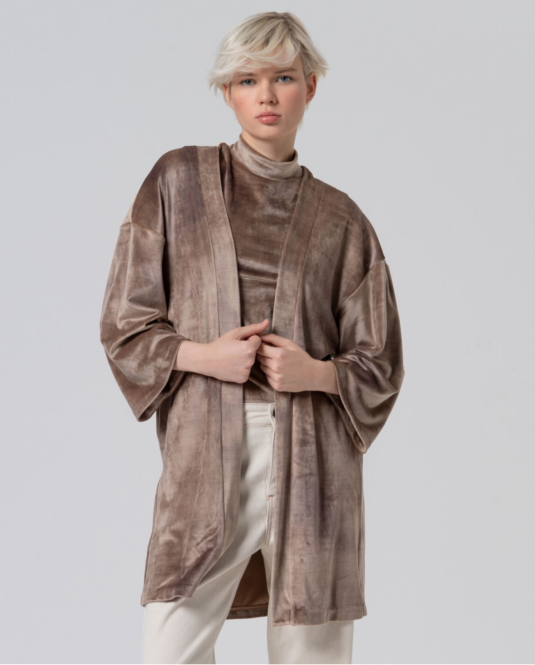 Kimono abierto manga japonesa Beige