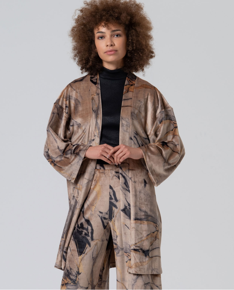 Kimono abierto manga japonesa Multi