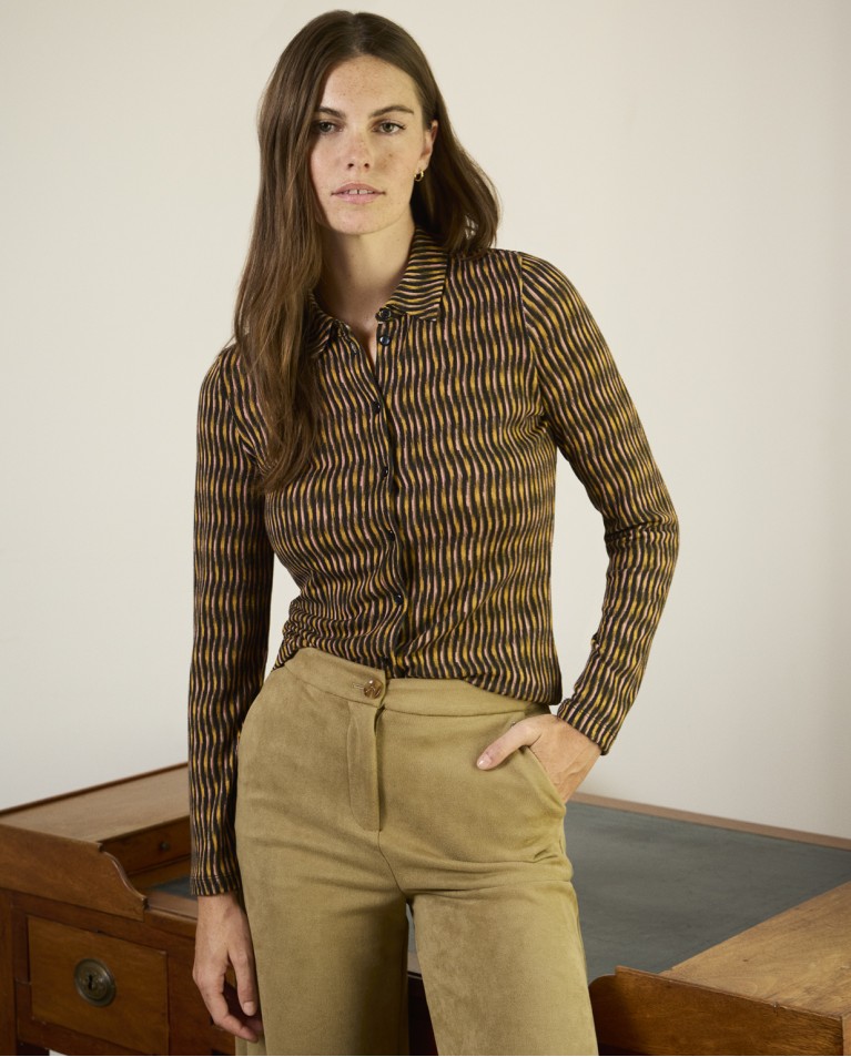 Camisa elástica con print de ondas Verde