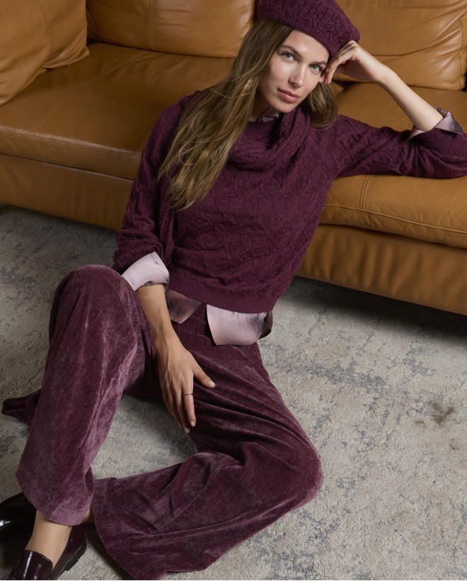 Jersey de tricot con dibujo trenzado Burdeos