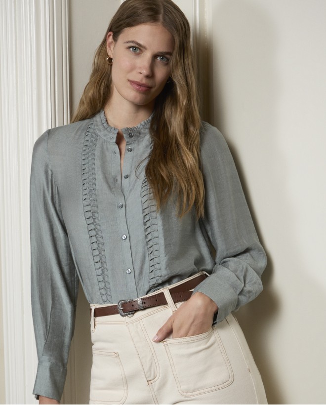 Blusa fluida de viscosa con...