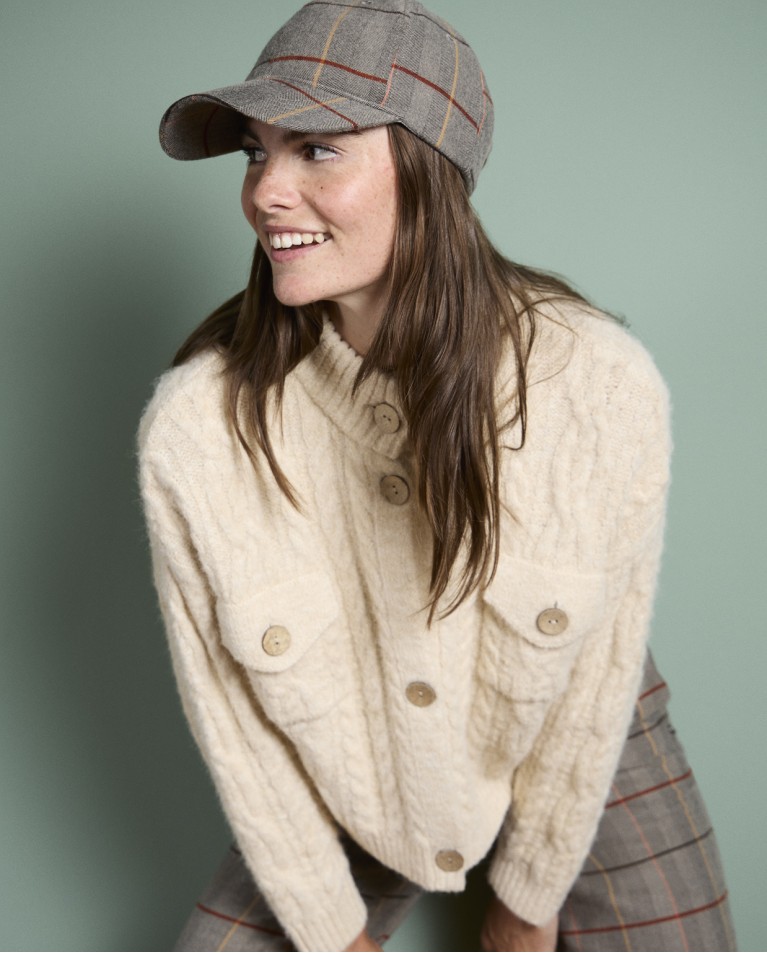 Gorra baseball con tejido de cuadros Camel