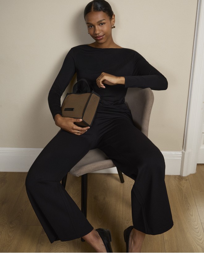 Bamboo viscose boat neck t-shirt Black