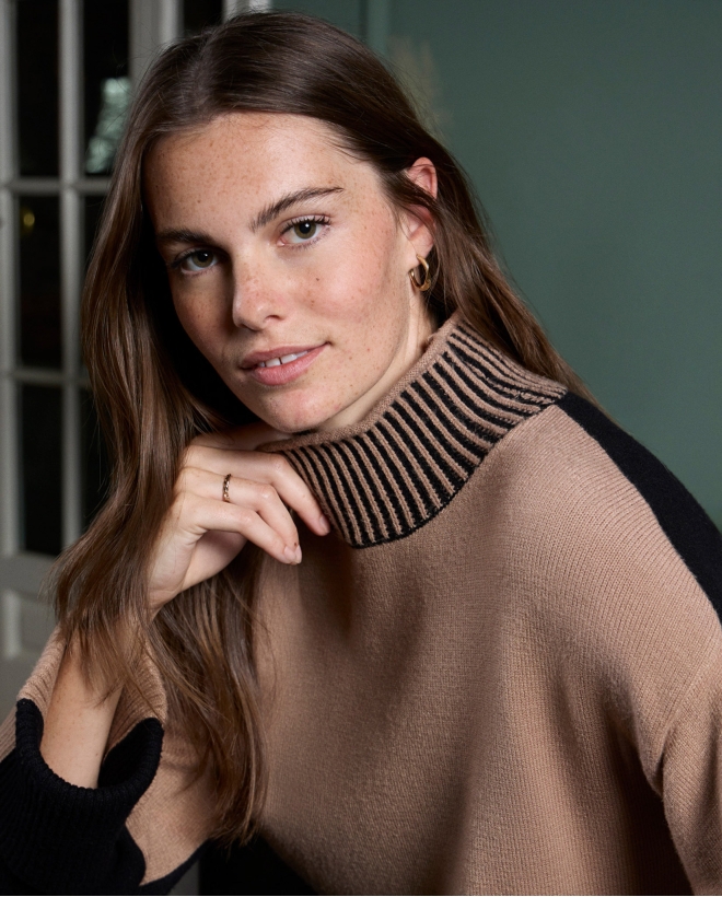 Camisola de dois tons com...