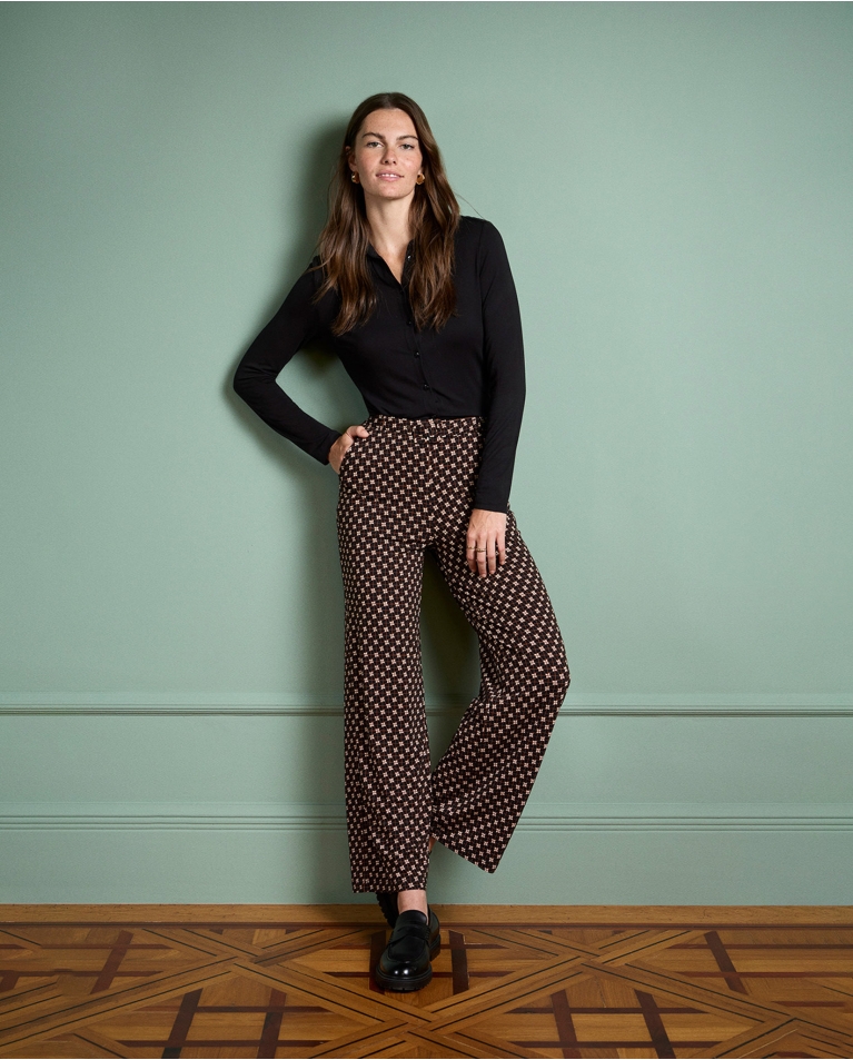 Flare pants with printed belt Black
