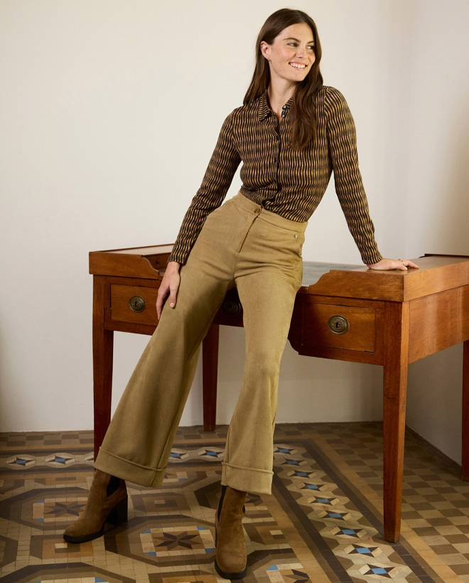 Pantalón wide leg aterciopelado Arena
