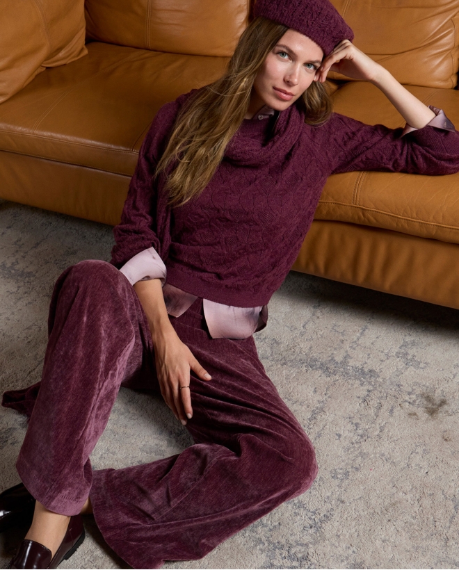 Jersey de tricot con dibujo trenzado Burdeos