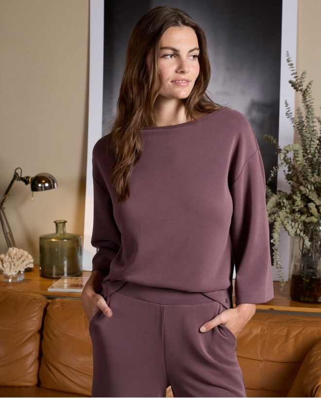 Camiseta oversize de modal Arándano