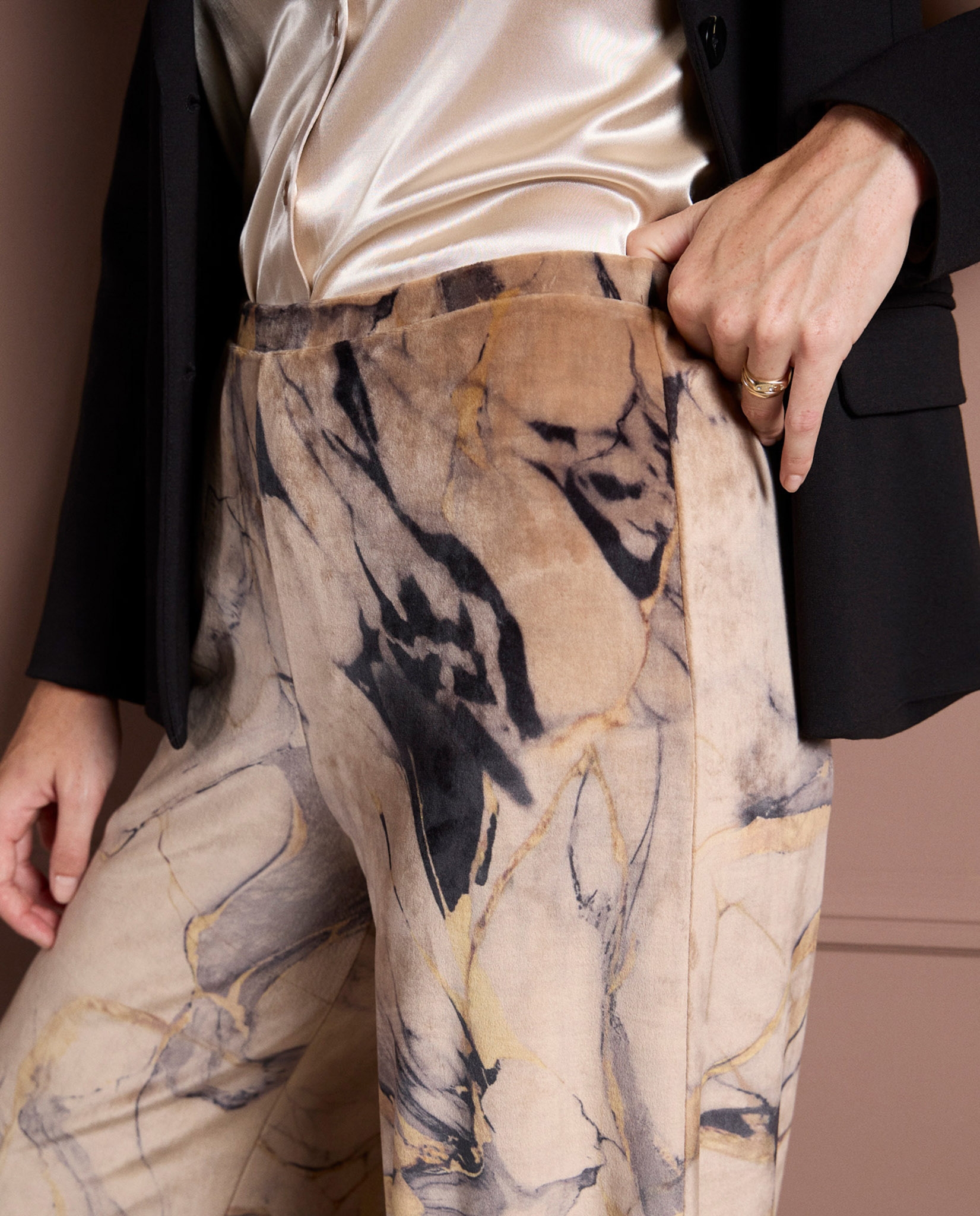 Pantalón flare efecto terciopelo  Multi