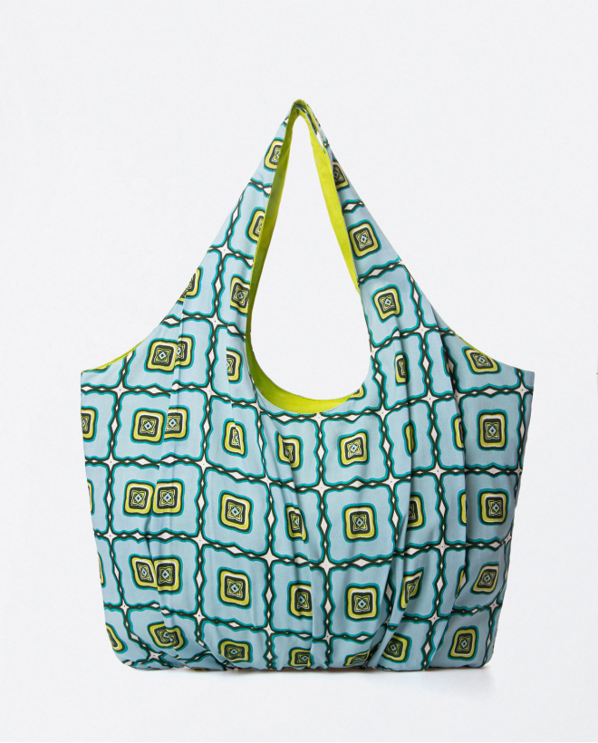 Tote bag with pleats.ed Acid green