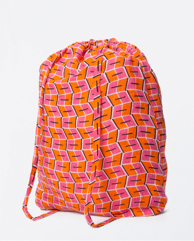 Pink printed beach towel foldable in a backpack Pink
