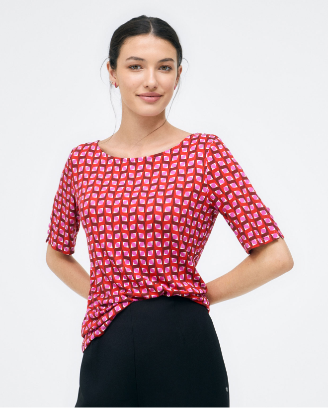 French sleeve blouse. Elasticated. Red