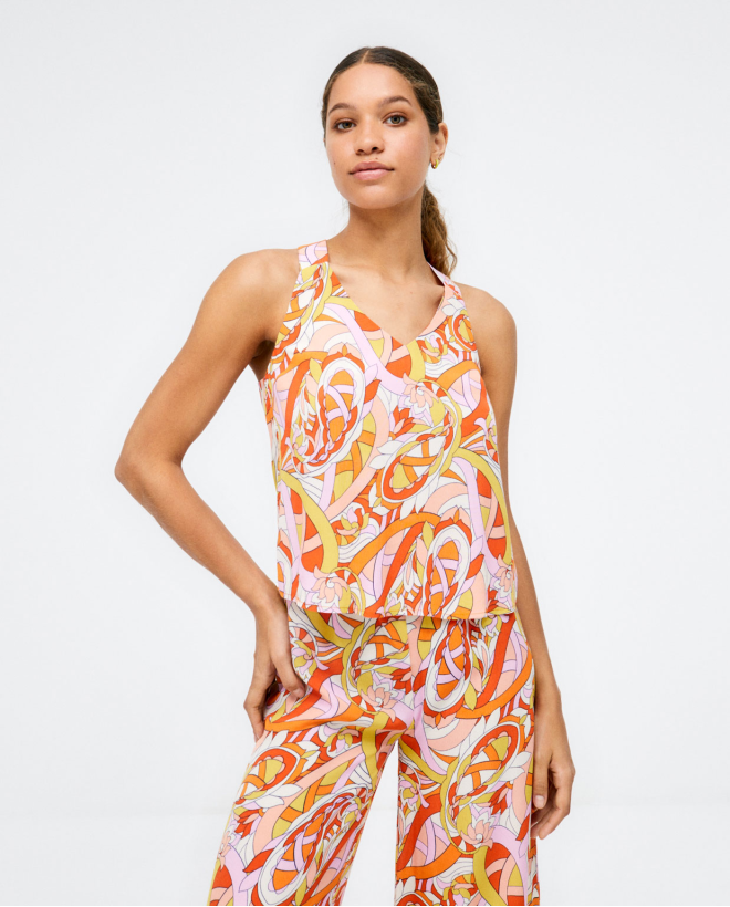 Tank top. V-neck. Orange